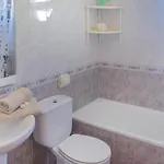 Apartment In With Wifi
